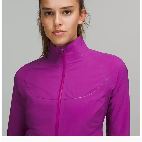 Lululemon fast and free windbreaker - Picture 3 of 6